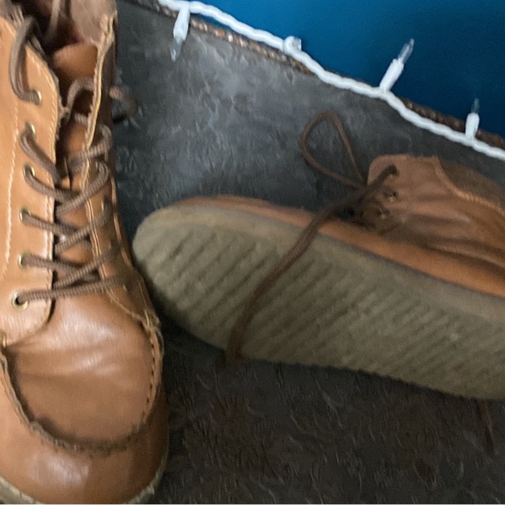 Boys boot